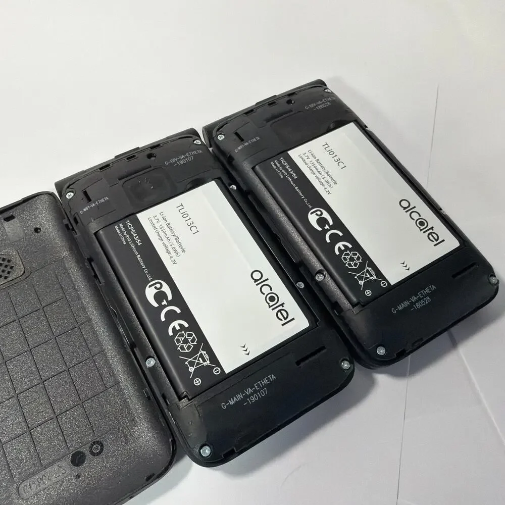 Alcatel Cingular Flip 2 4044O AT&T Flip Phones Lot of 2 With Chargers